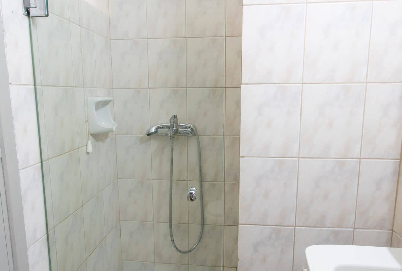 rooms-triple-room