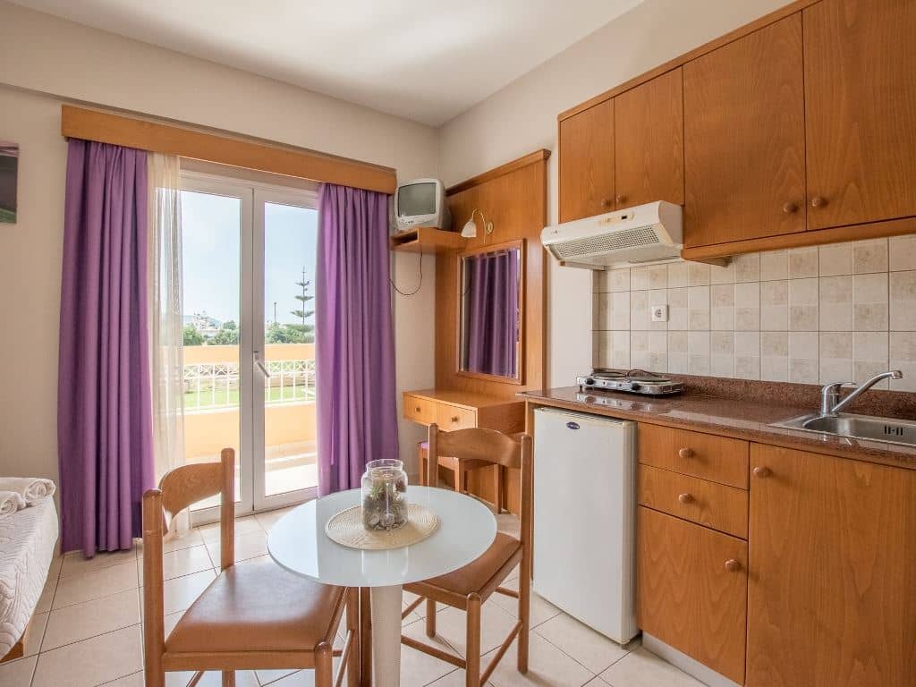 rooms-studio-2-pax
