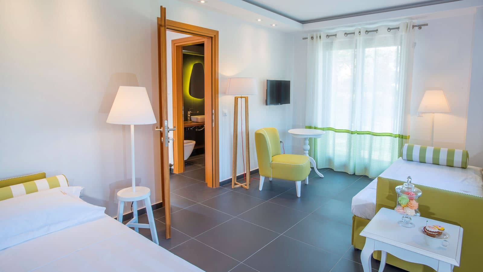 rooms-presidential-suite-with-private-pool--garden