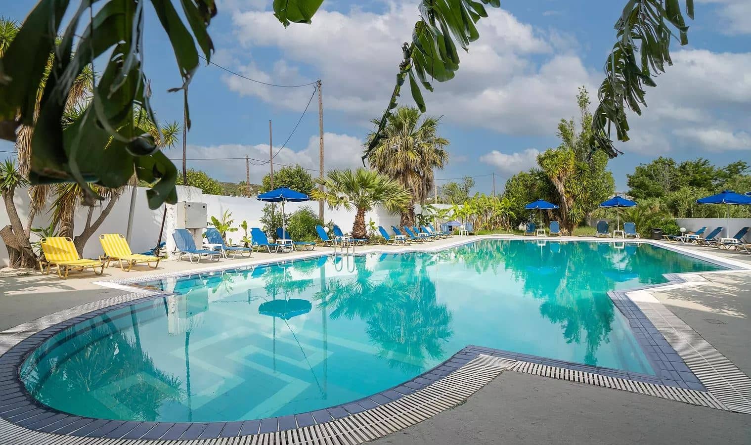 pools-outdoor-pool