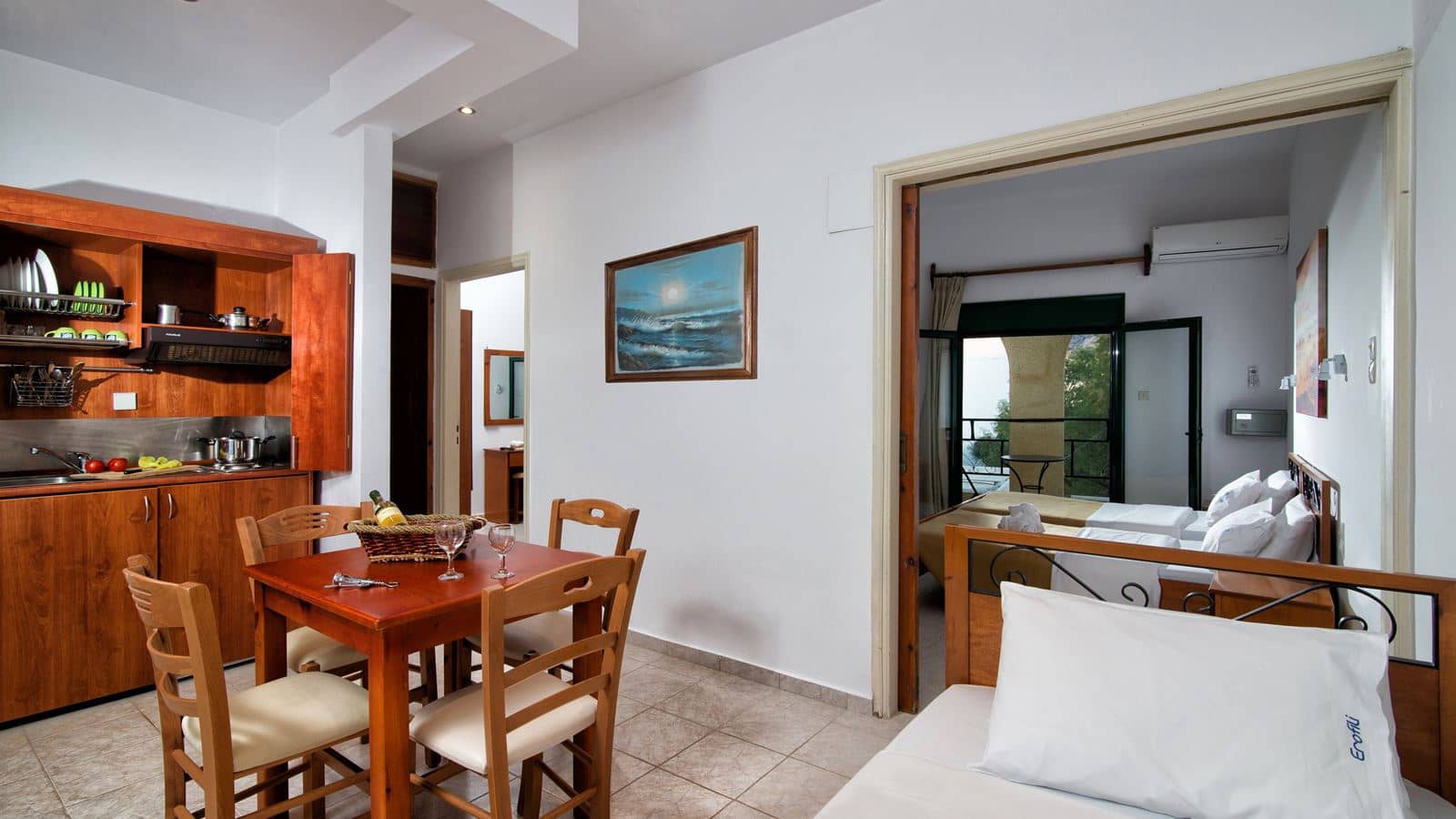 rooms-two-bedroom-apartment-with-hydromassage-shower