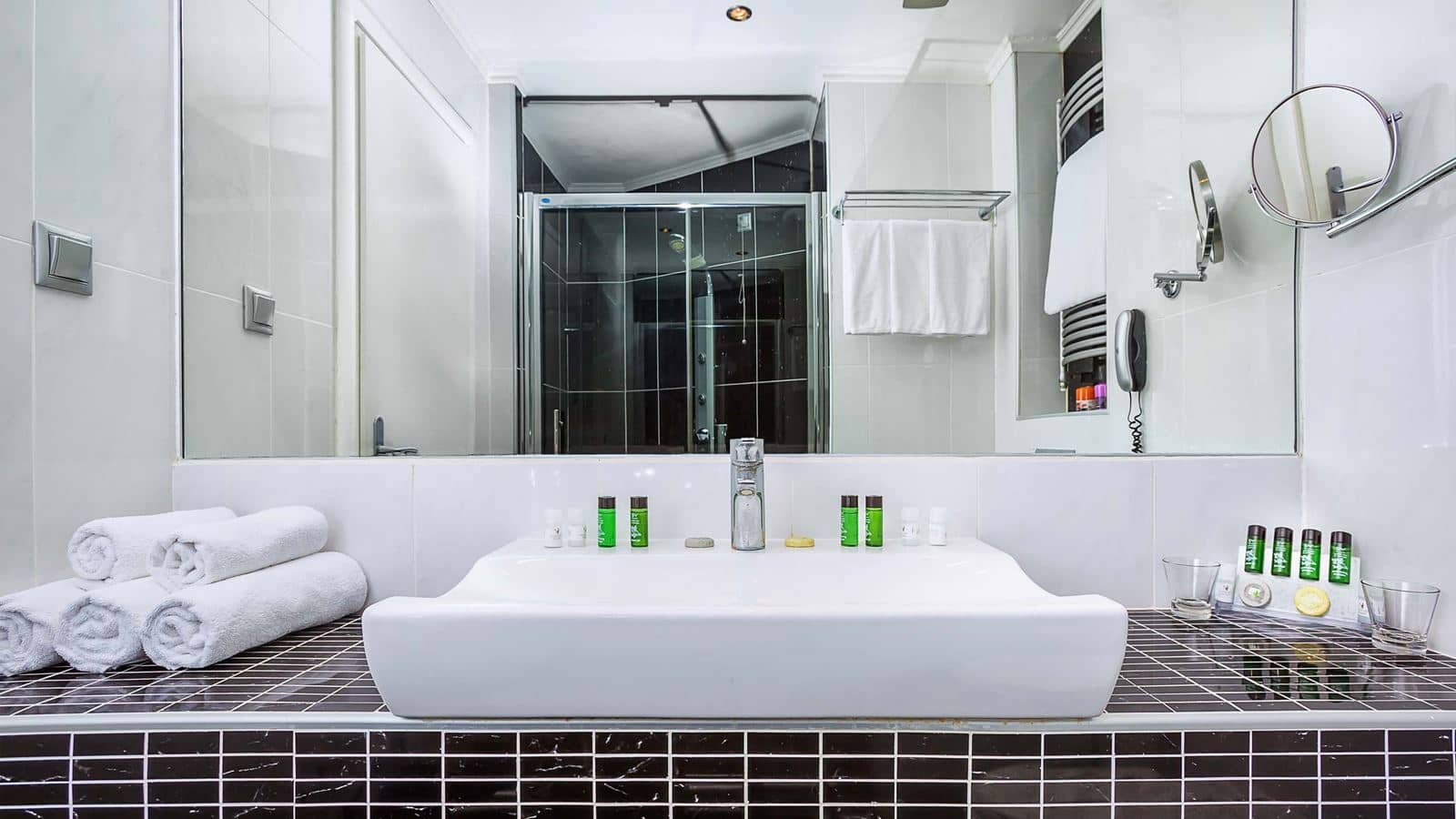 rooms-superior-double-garden-view-room