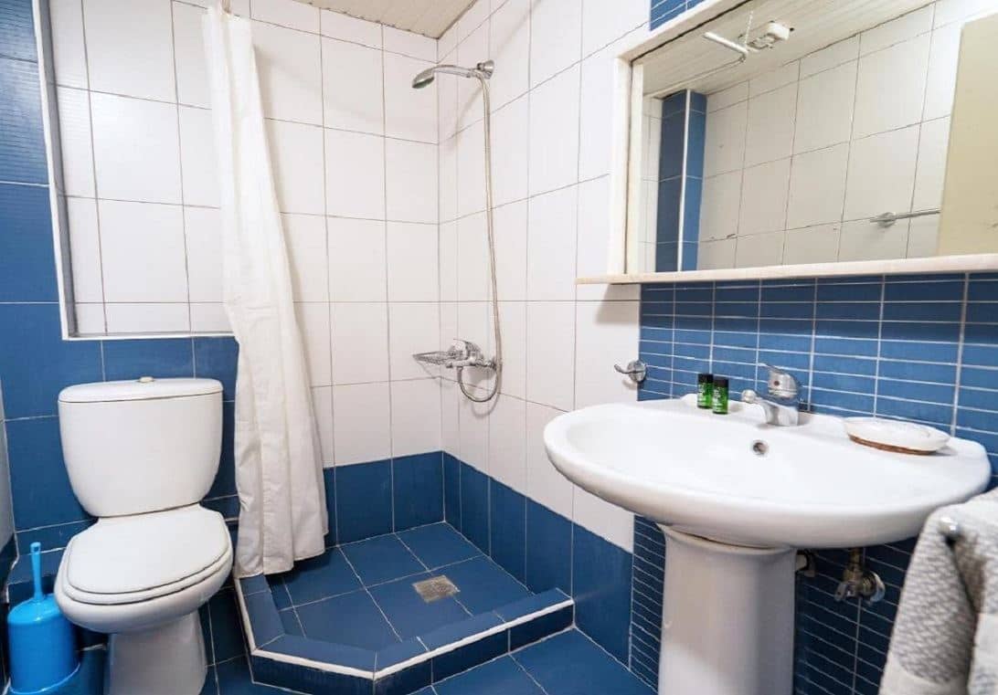 rooms-family-room