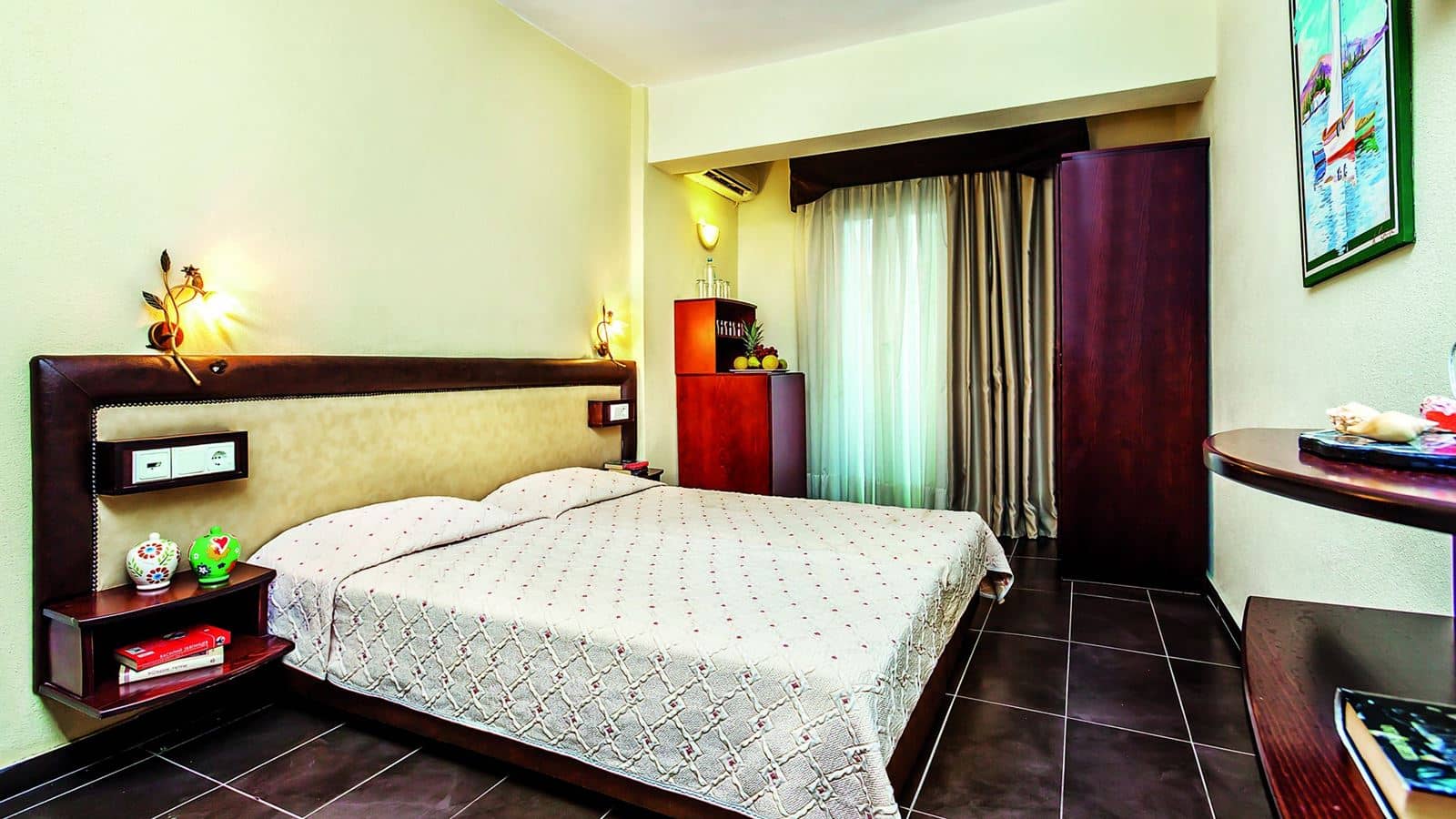 rooms-superior-double-room