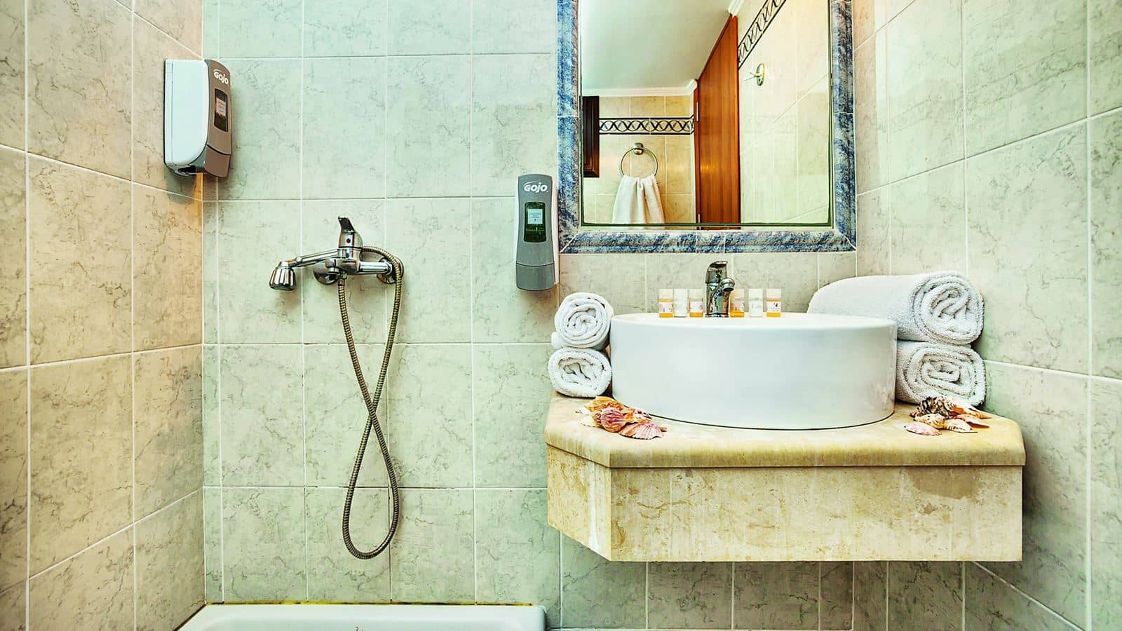 rooms-double-room