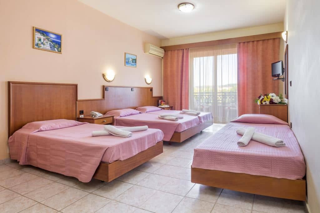 rooms-studio-4-pax