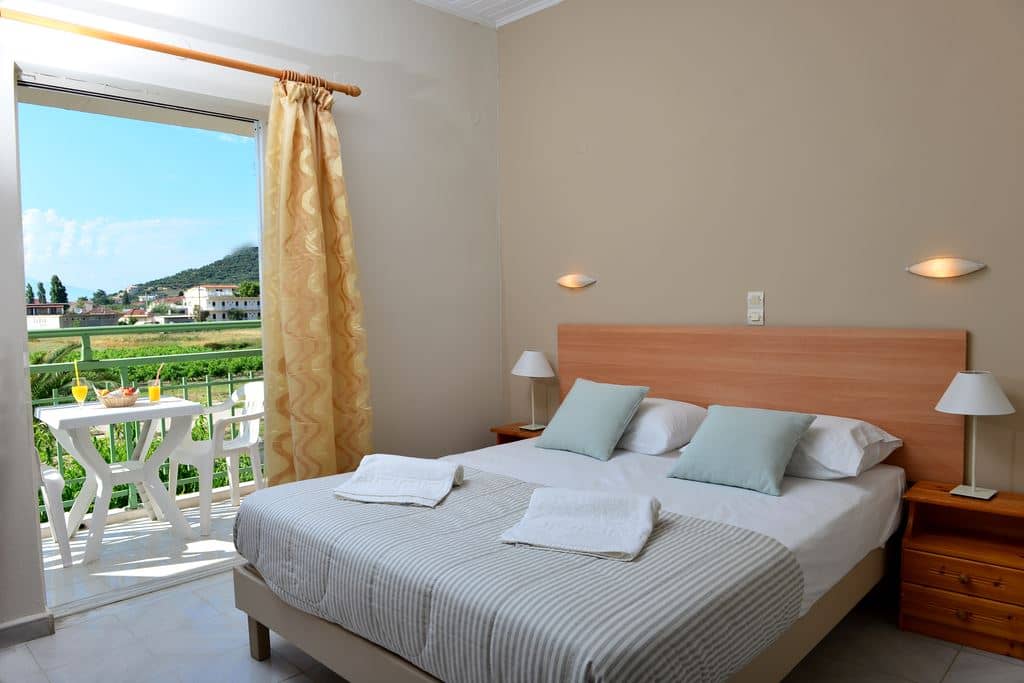rooms-studio-for-2-guests
