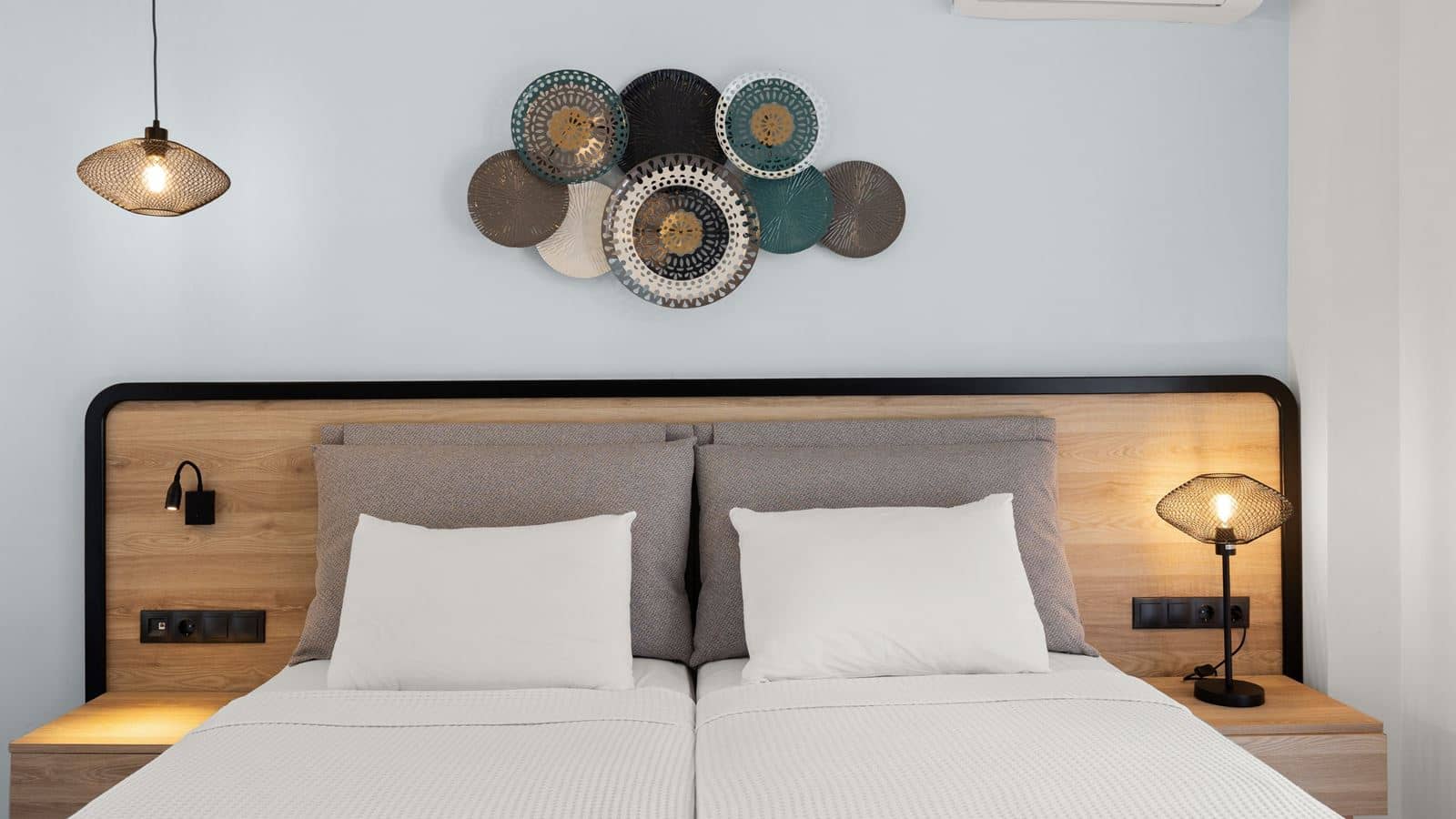 rooms-family-suite-room-with-garden-view