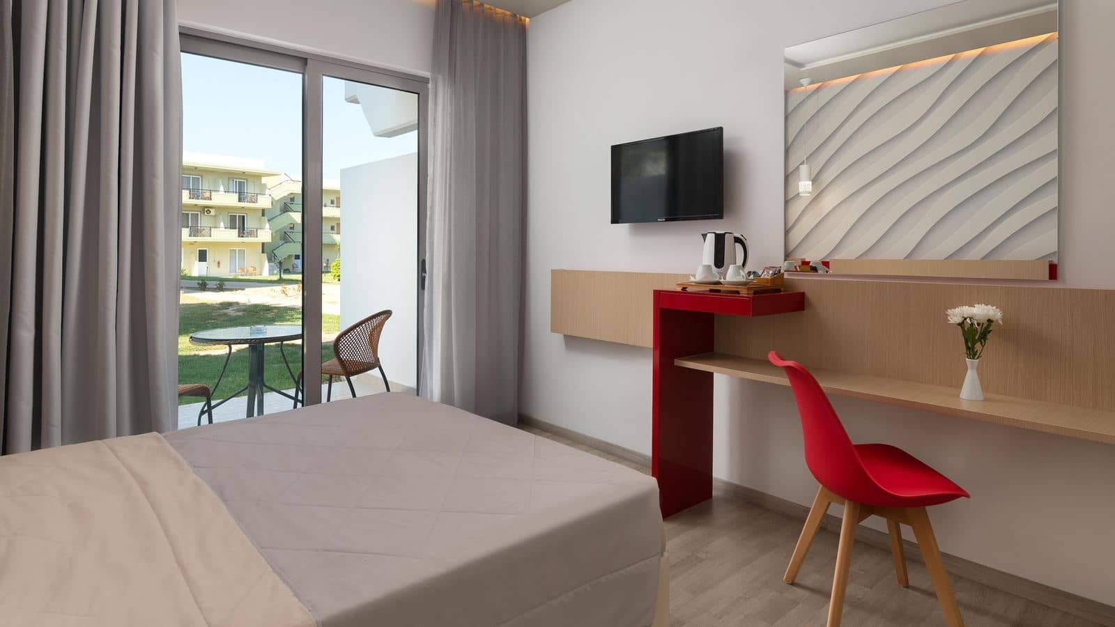 rooms-superior-room-sidesea-view