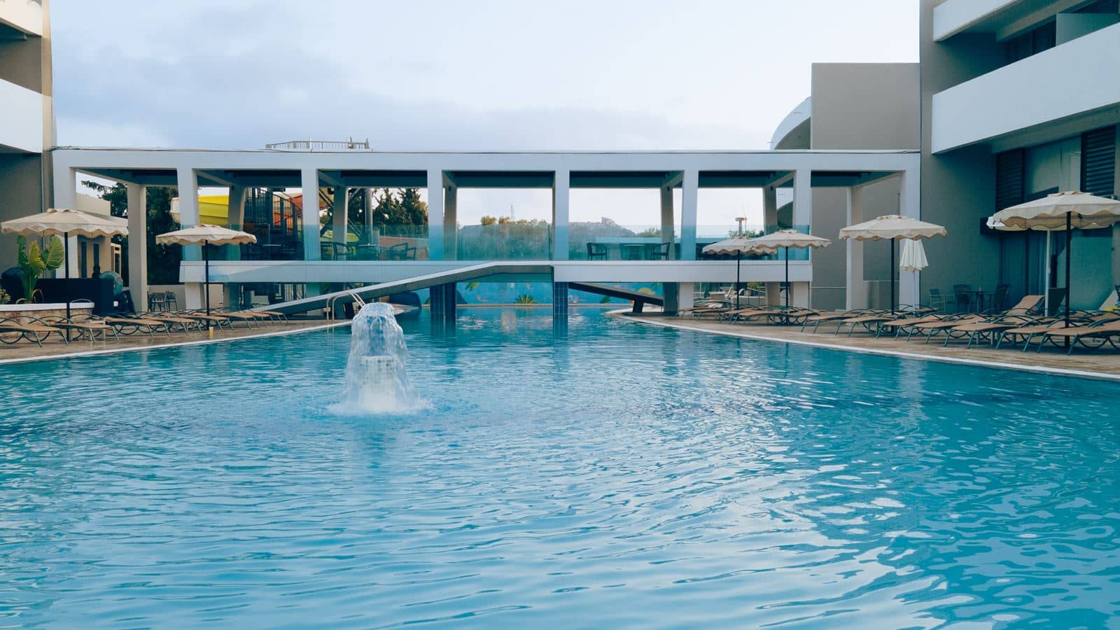 pools-outdoor-pool