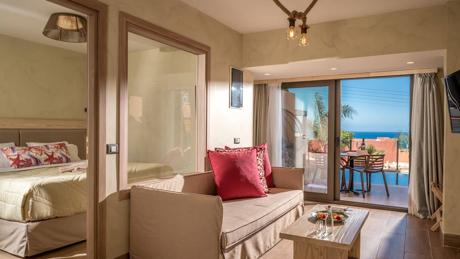 rooms-luxury-onebedroom-suite-sea-view-private-pool