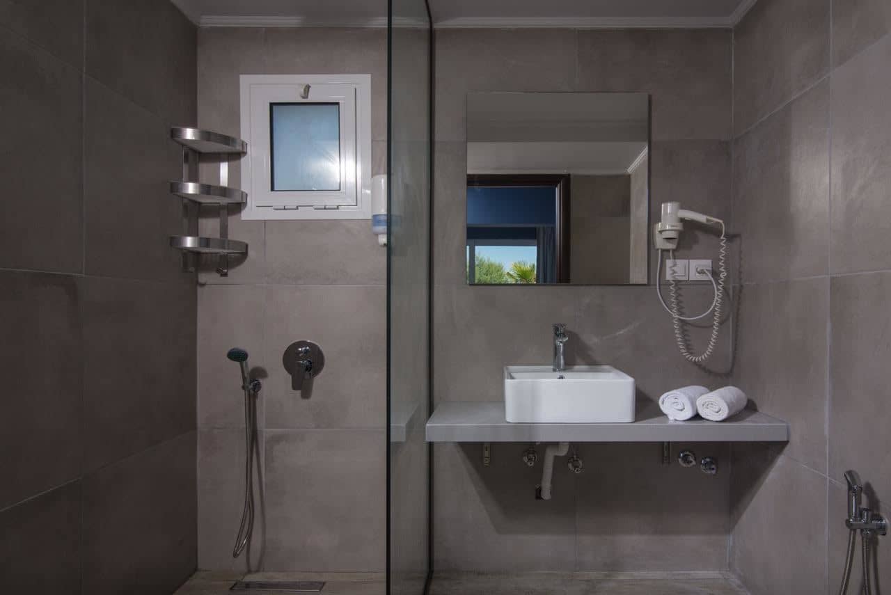 rooms-double-beachfront-room