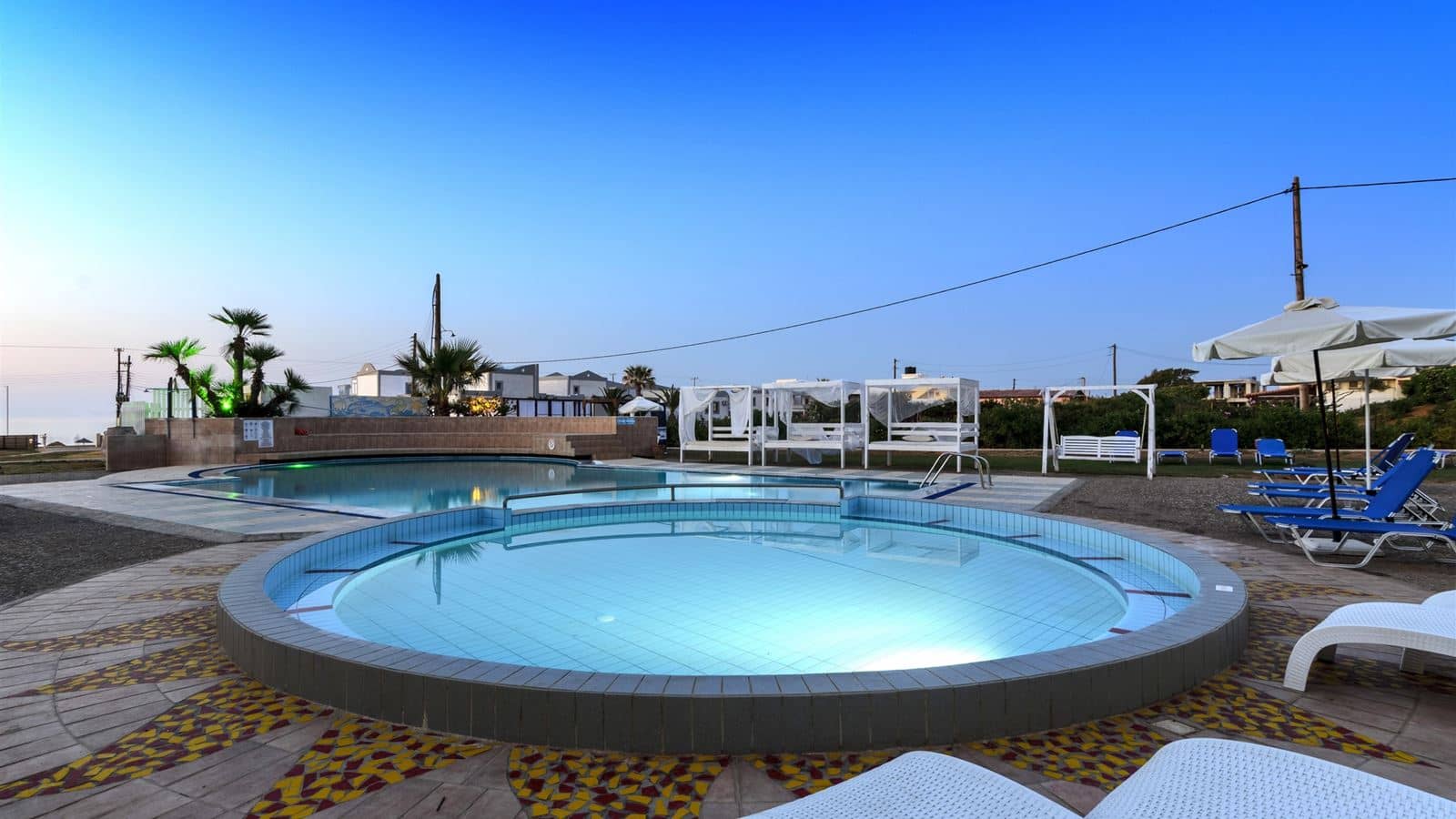 pools-outdoor-pool