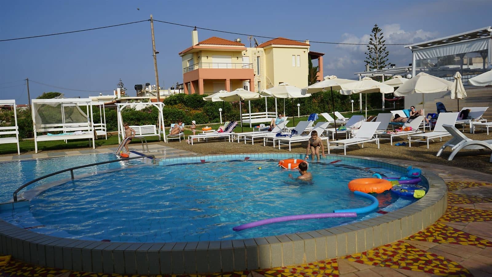 pools-outdoor-pool