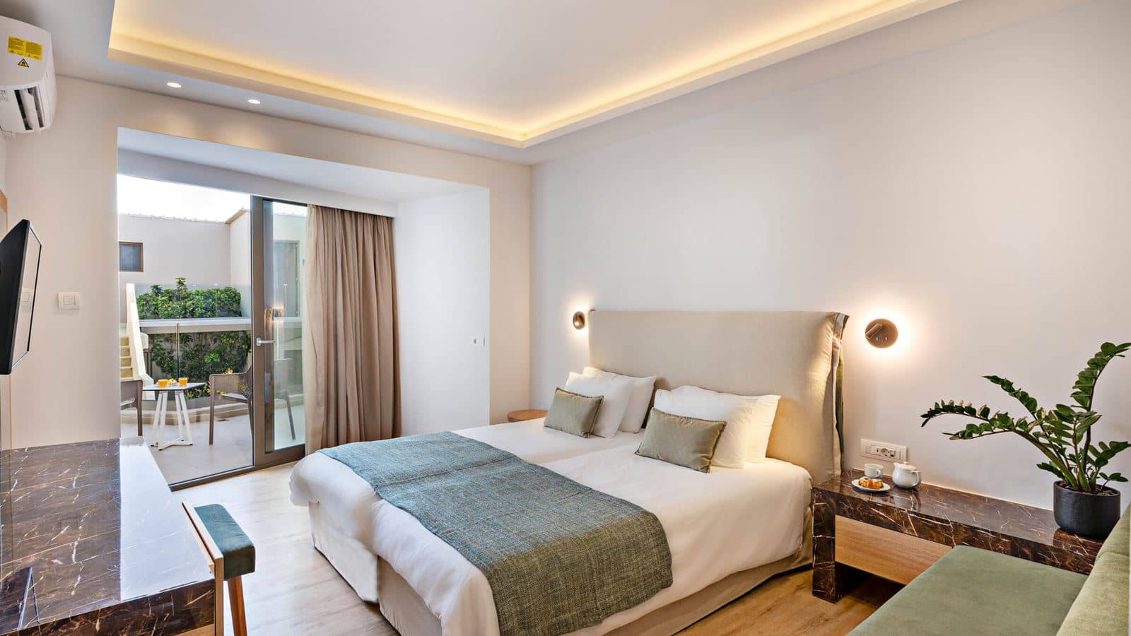rooms-family-room