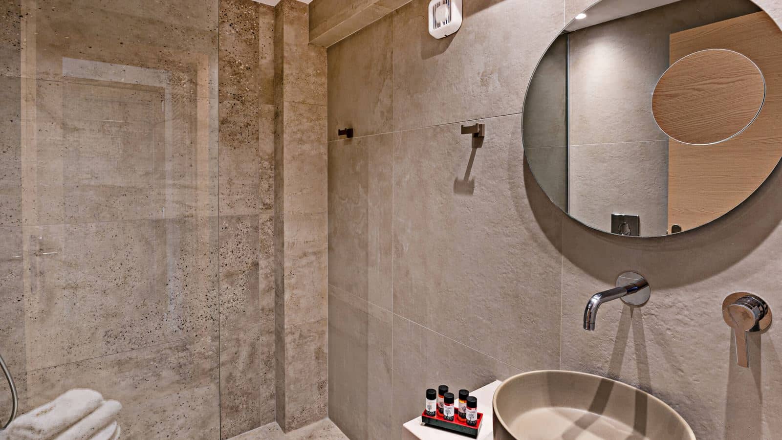 rooms-family-room