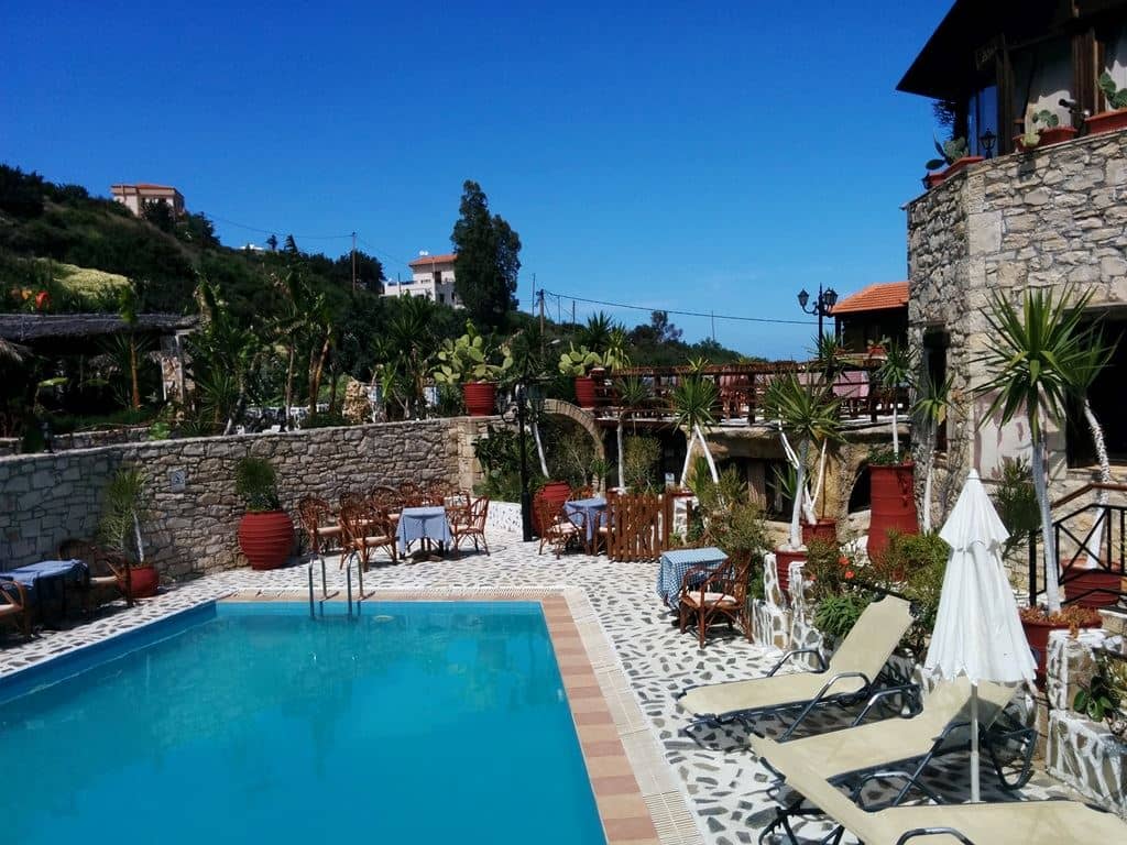pools-outdoor-pool