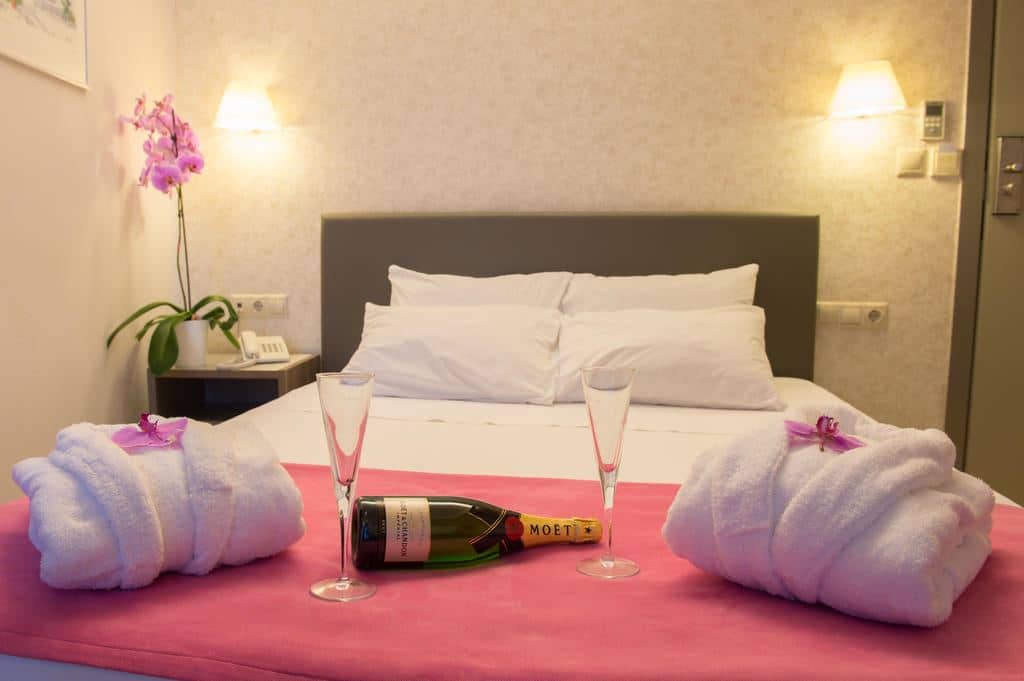 rooms-double-room-for-single-use