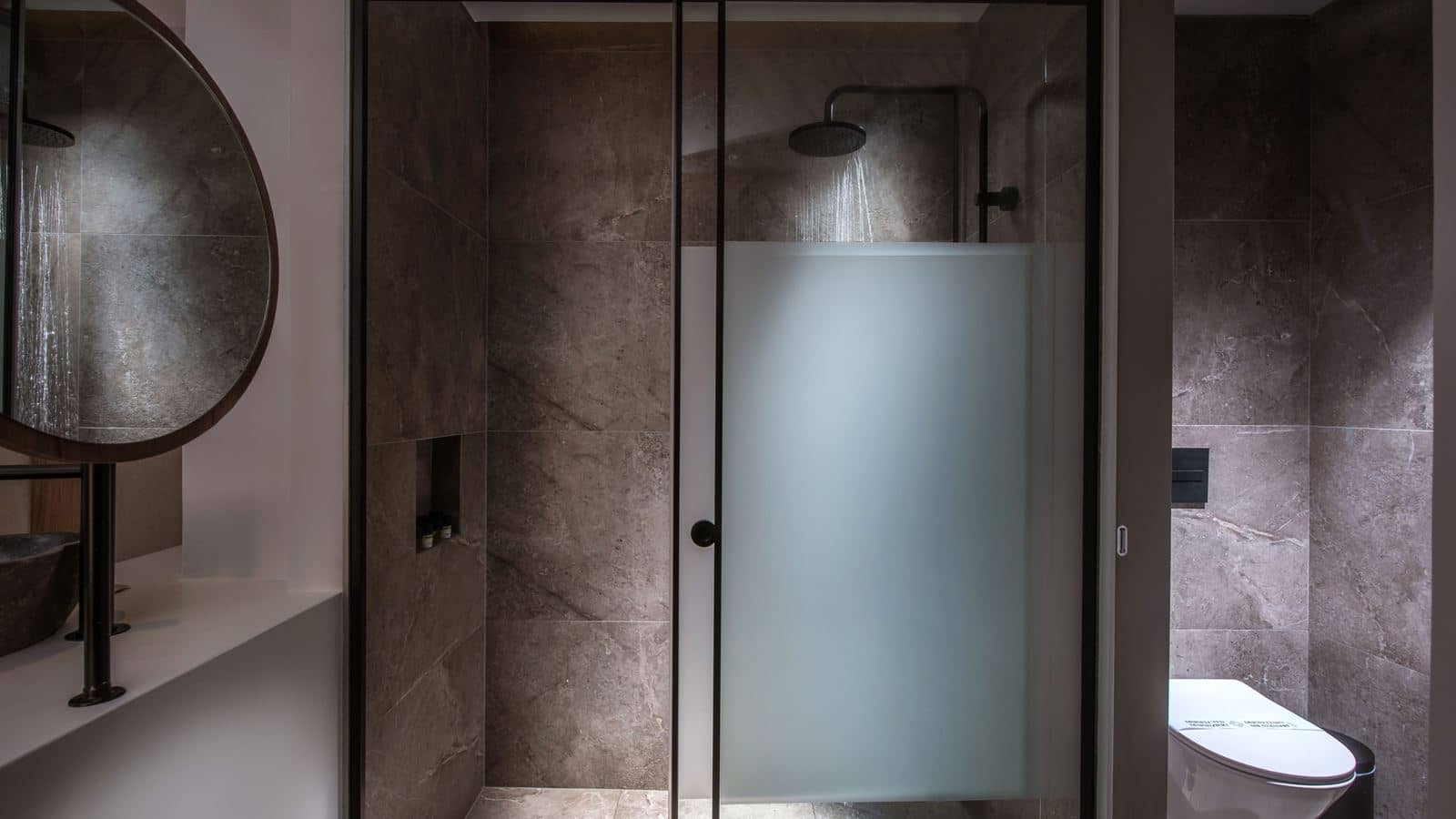 rooms-executive-room