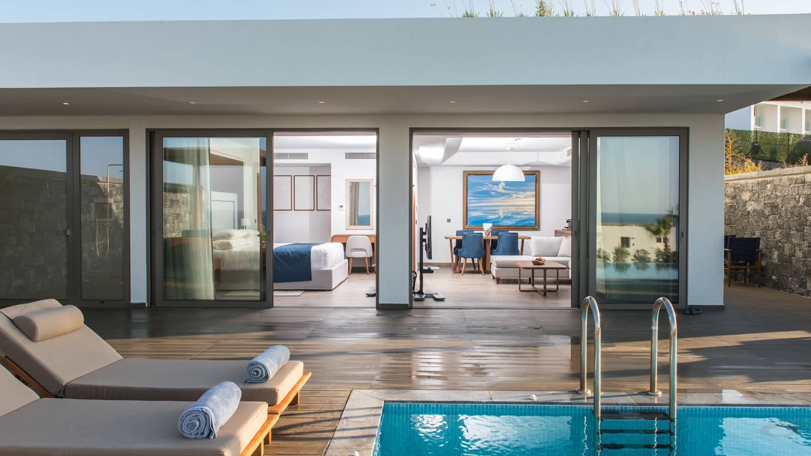 rooms-princess-luxury-2-bedroom-villa-sea-view-with-private-heated-pool
