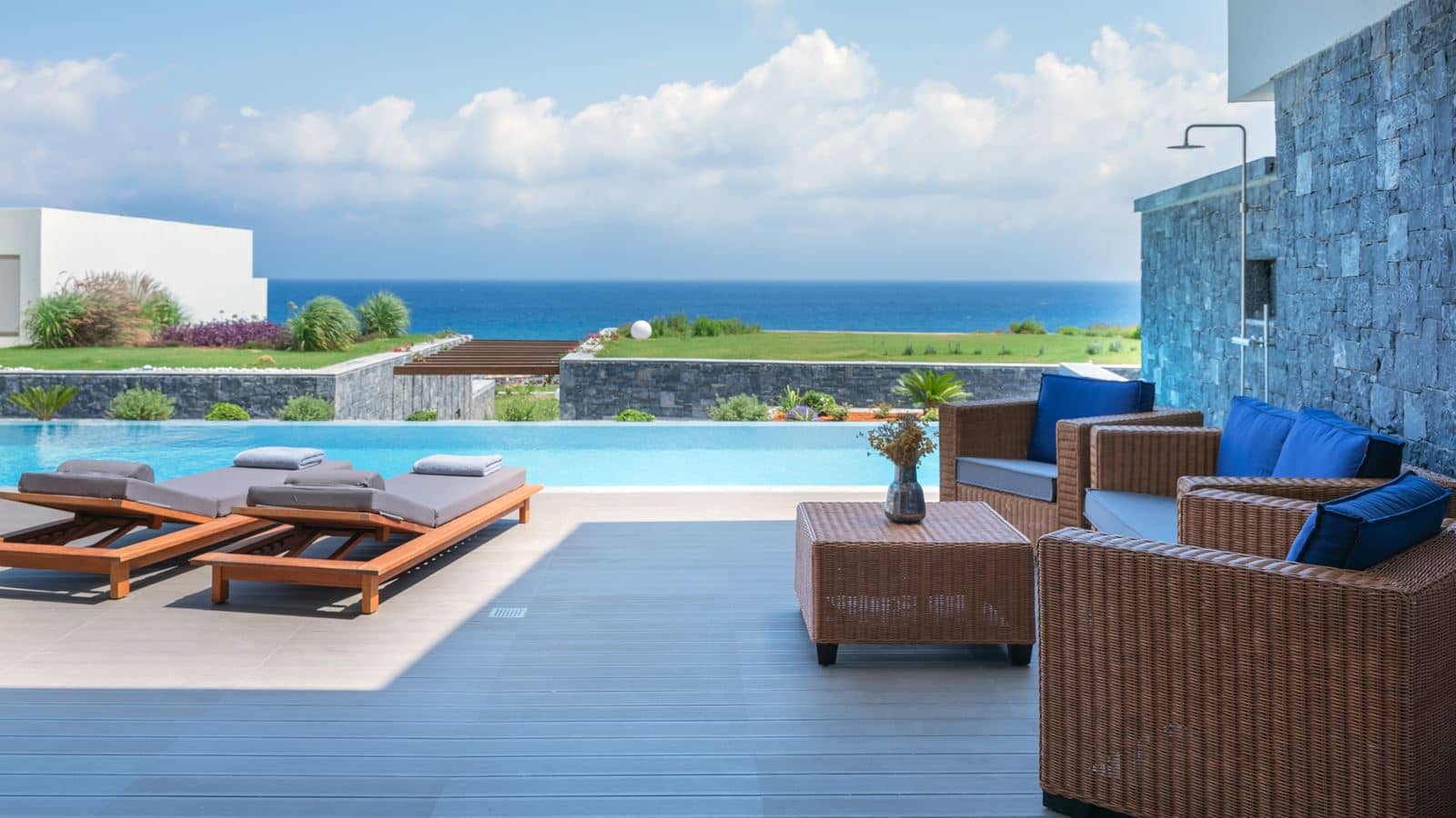 rooms-dream-princess-villa-2-bedrooms-in-2-floors-sea-view-with-private-pool--outdoor-whirlpool--soulsauna