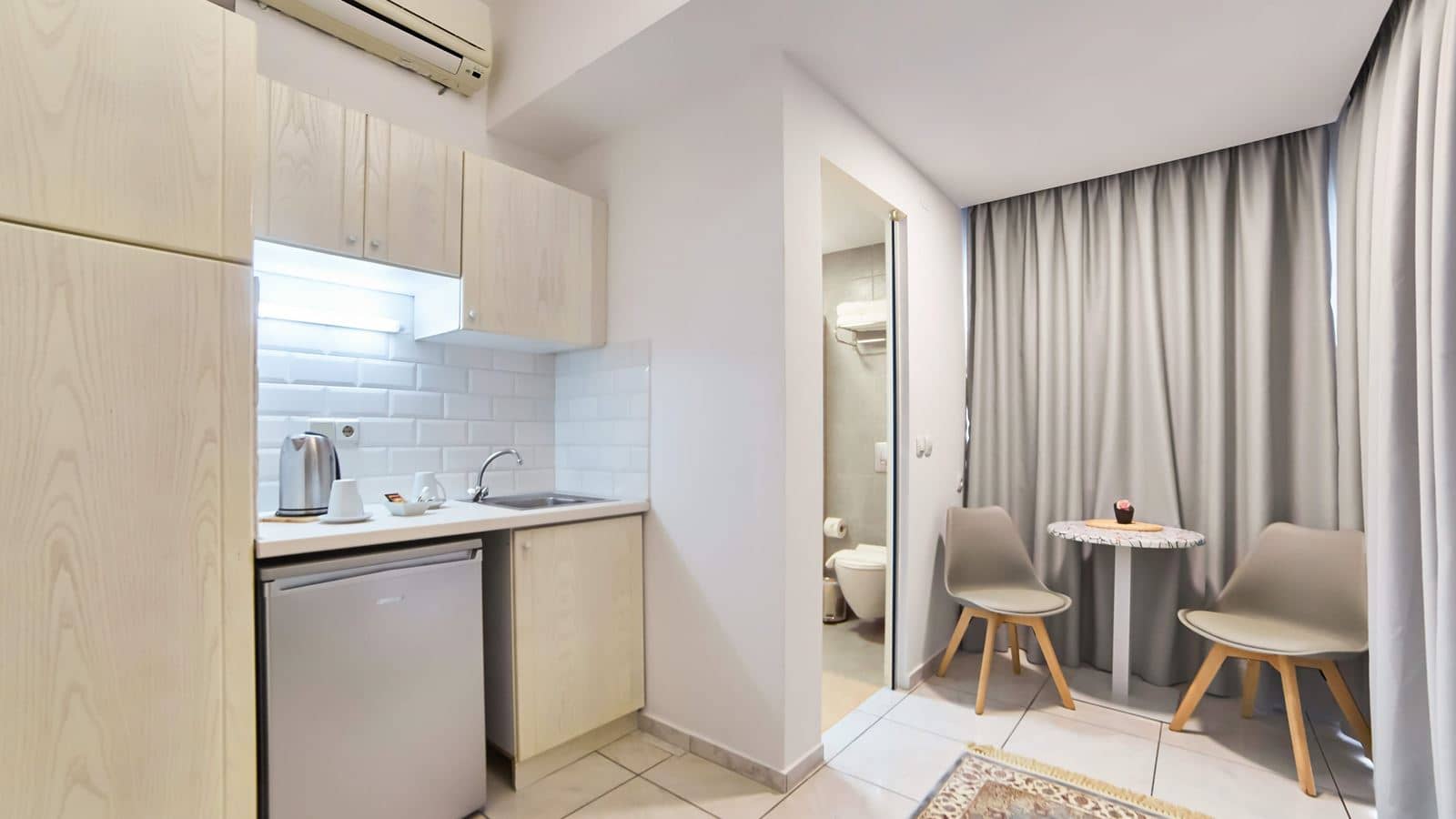 rooms-studio-superior-double--gardenseaview-balcony-or-terrace