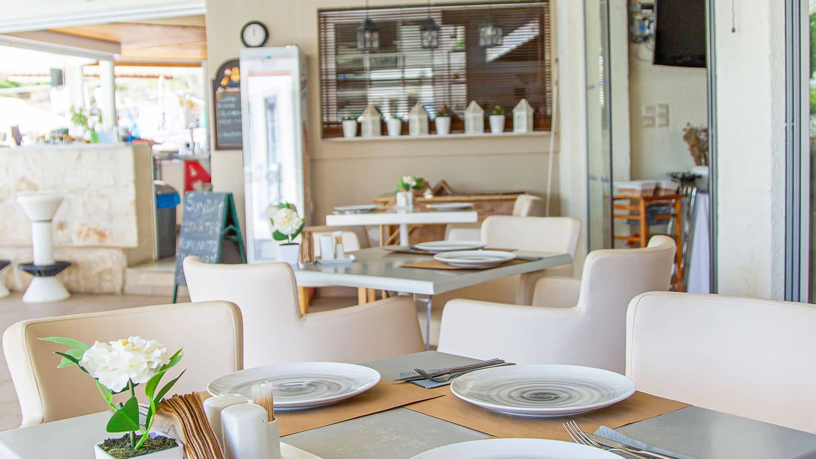 restaurants-main-restaurant