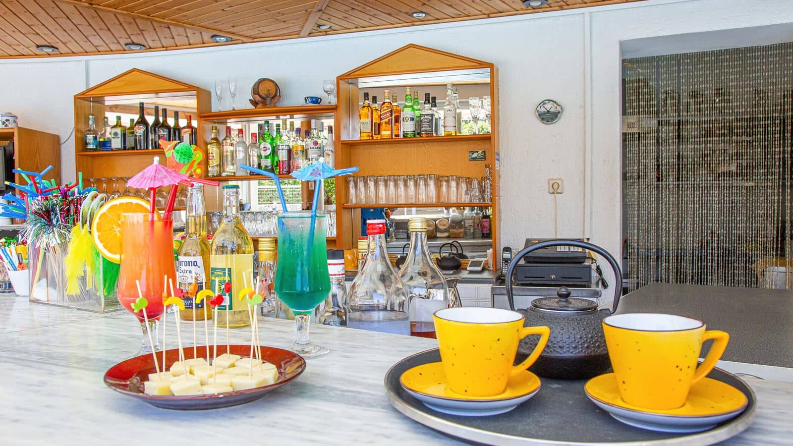 bars-snack-bar