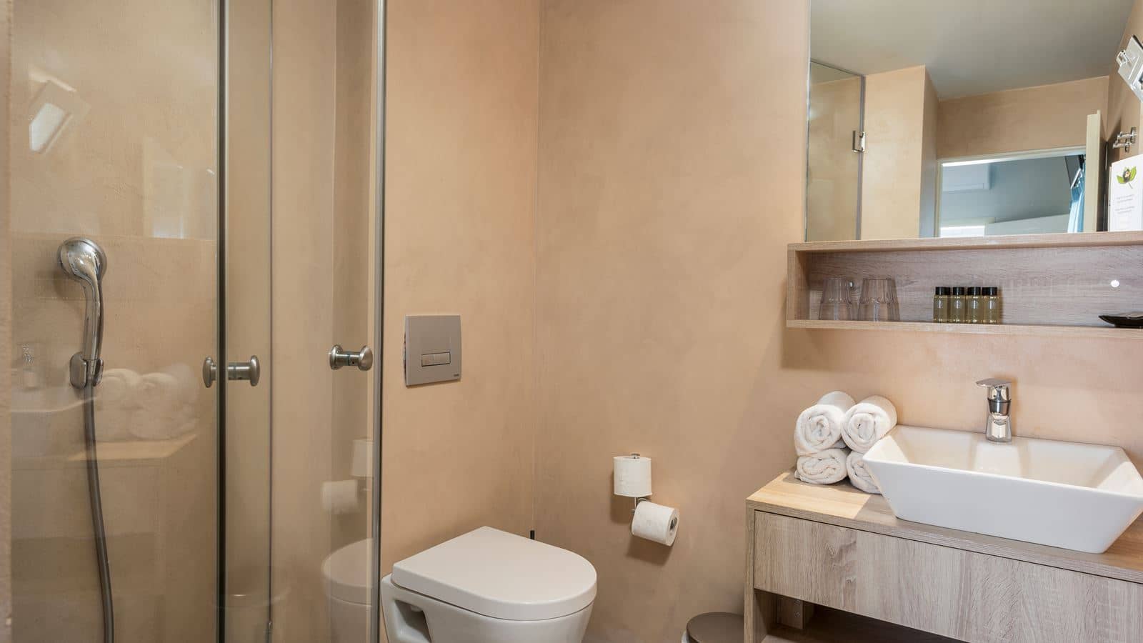 rooms-double-room