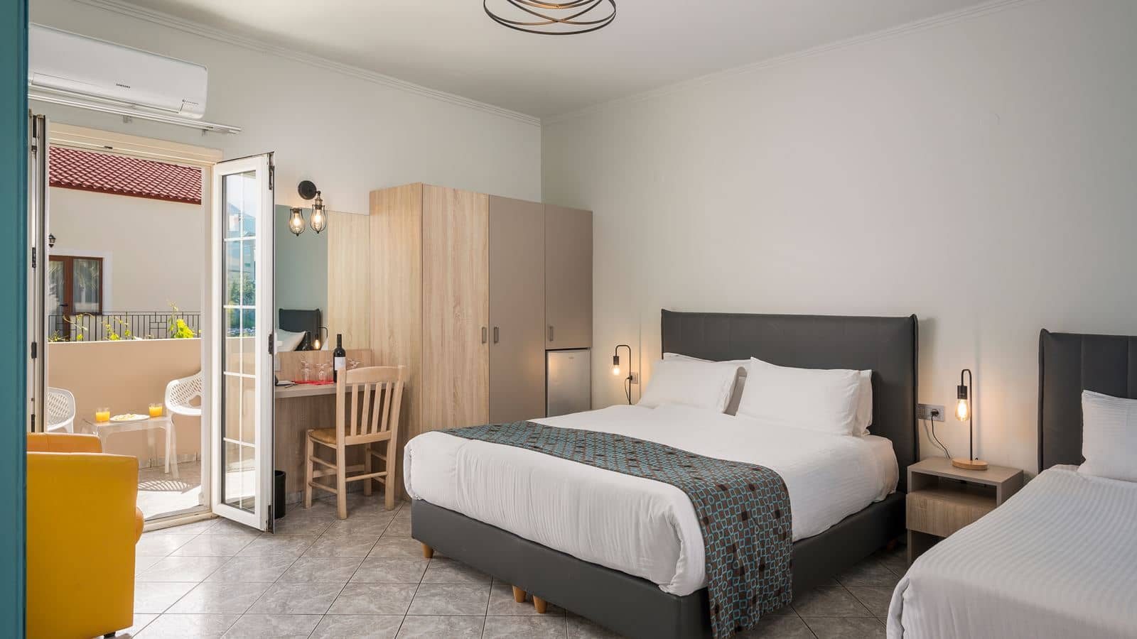 rooms-triple-room