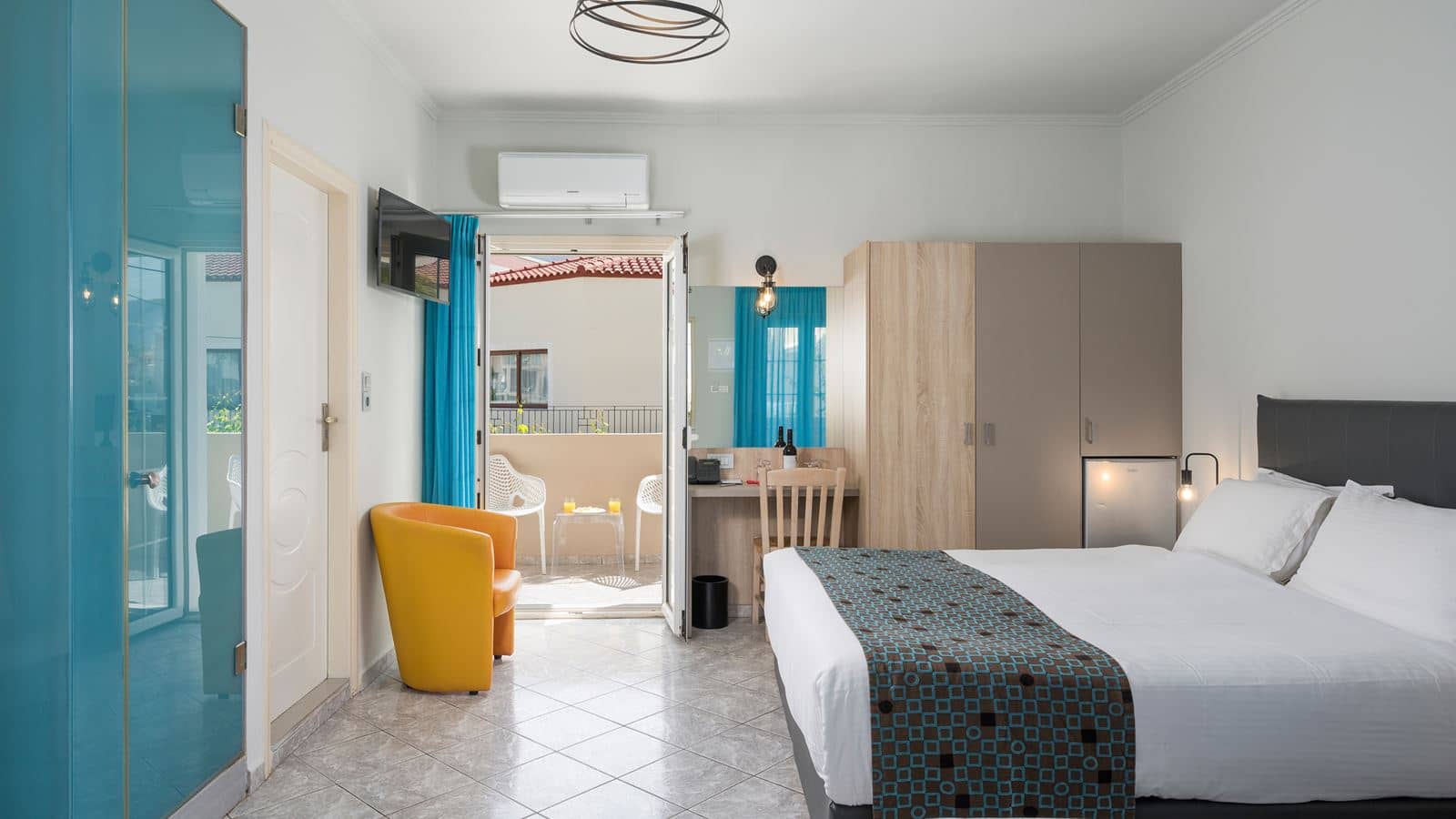 rooms-triple-room