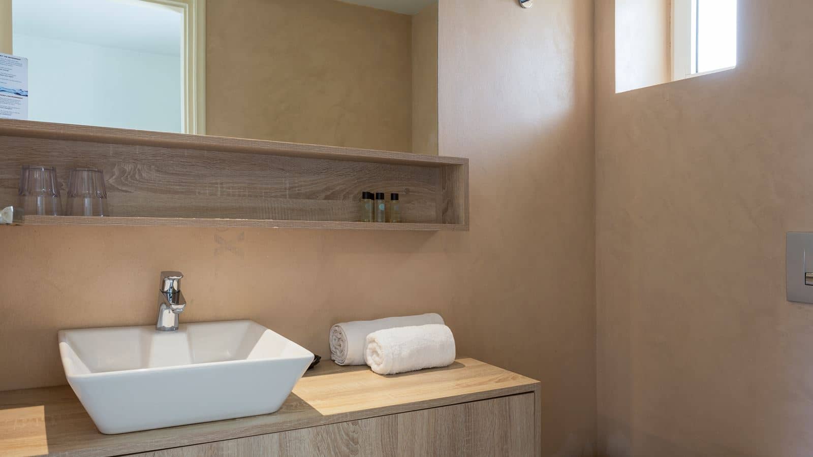 rooms-double-room-for-single-use