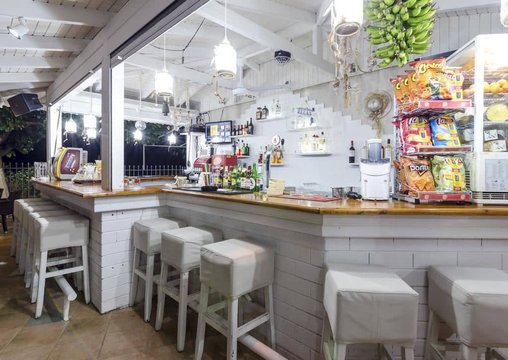 bars-snack-bar