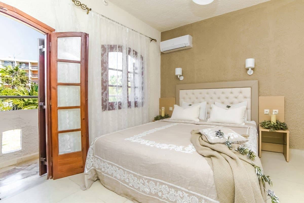 rooms-junior-suite-double-balcony-or-terrace
