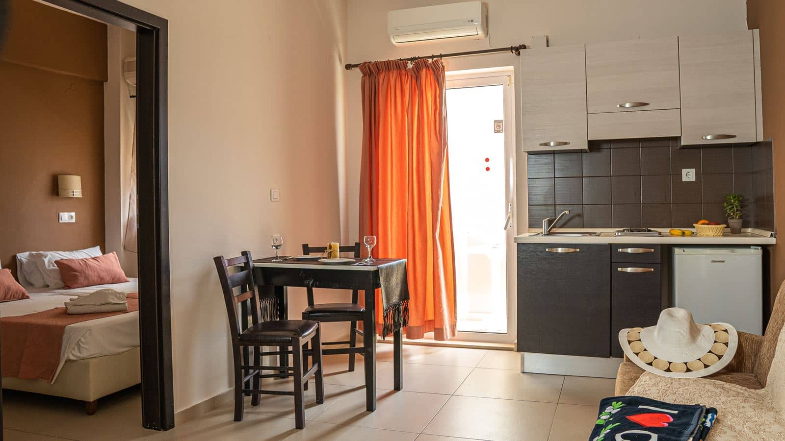 rooms-apartment-triple