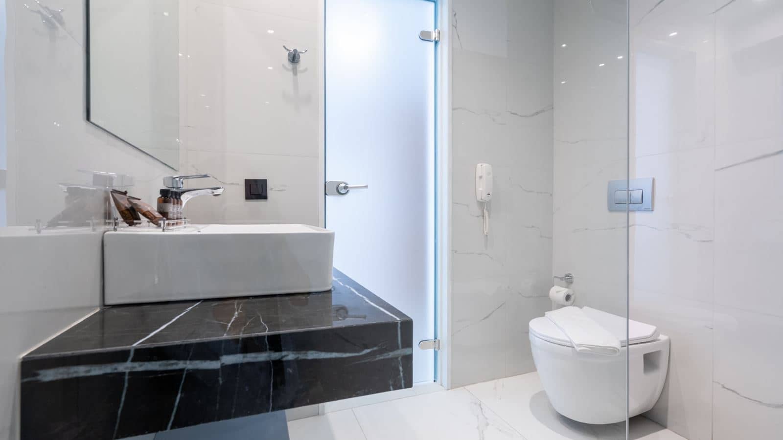 rooms-executive-suite