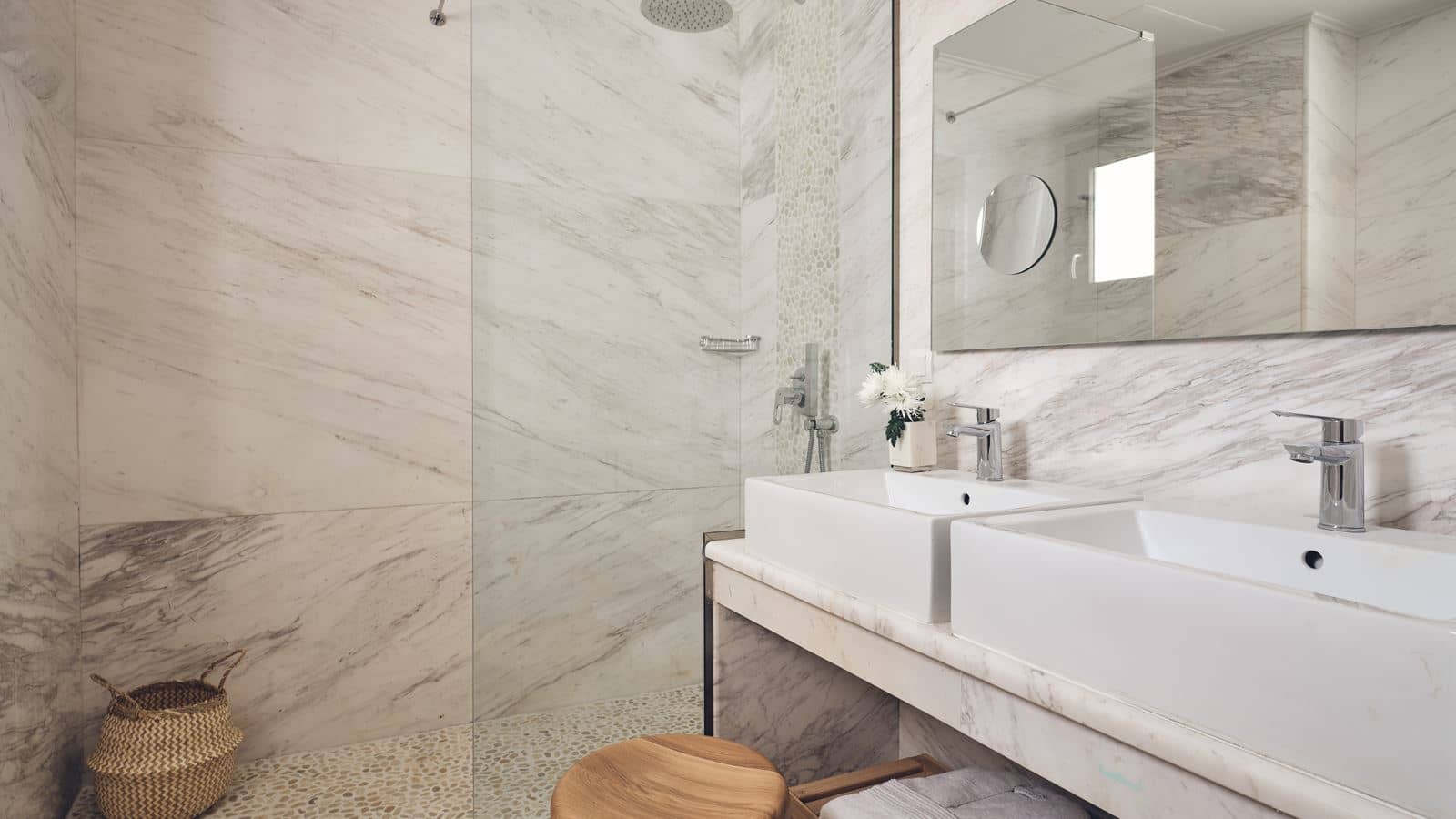 rooms-superior-double-sea-front