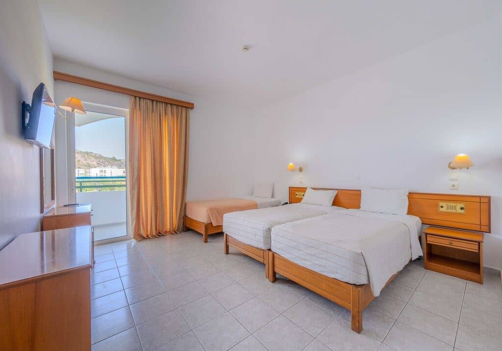 rooms-standard-double-room