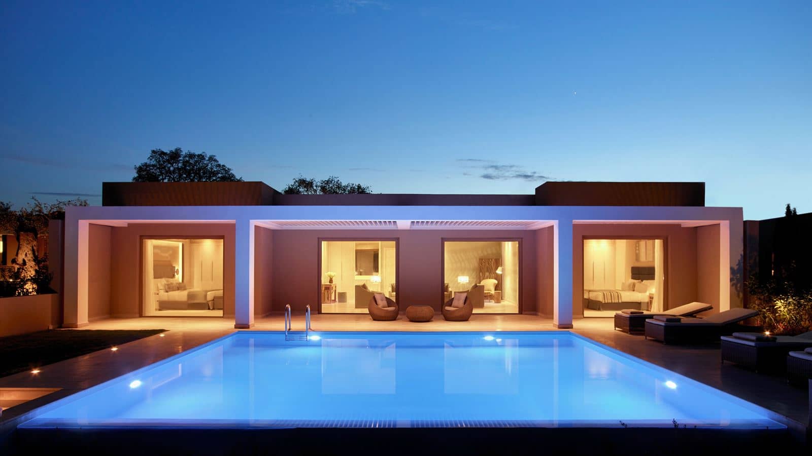 rooms-deluxe-two-bedroom-bungalow-suite-private-pool-beach-front