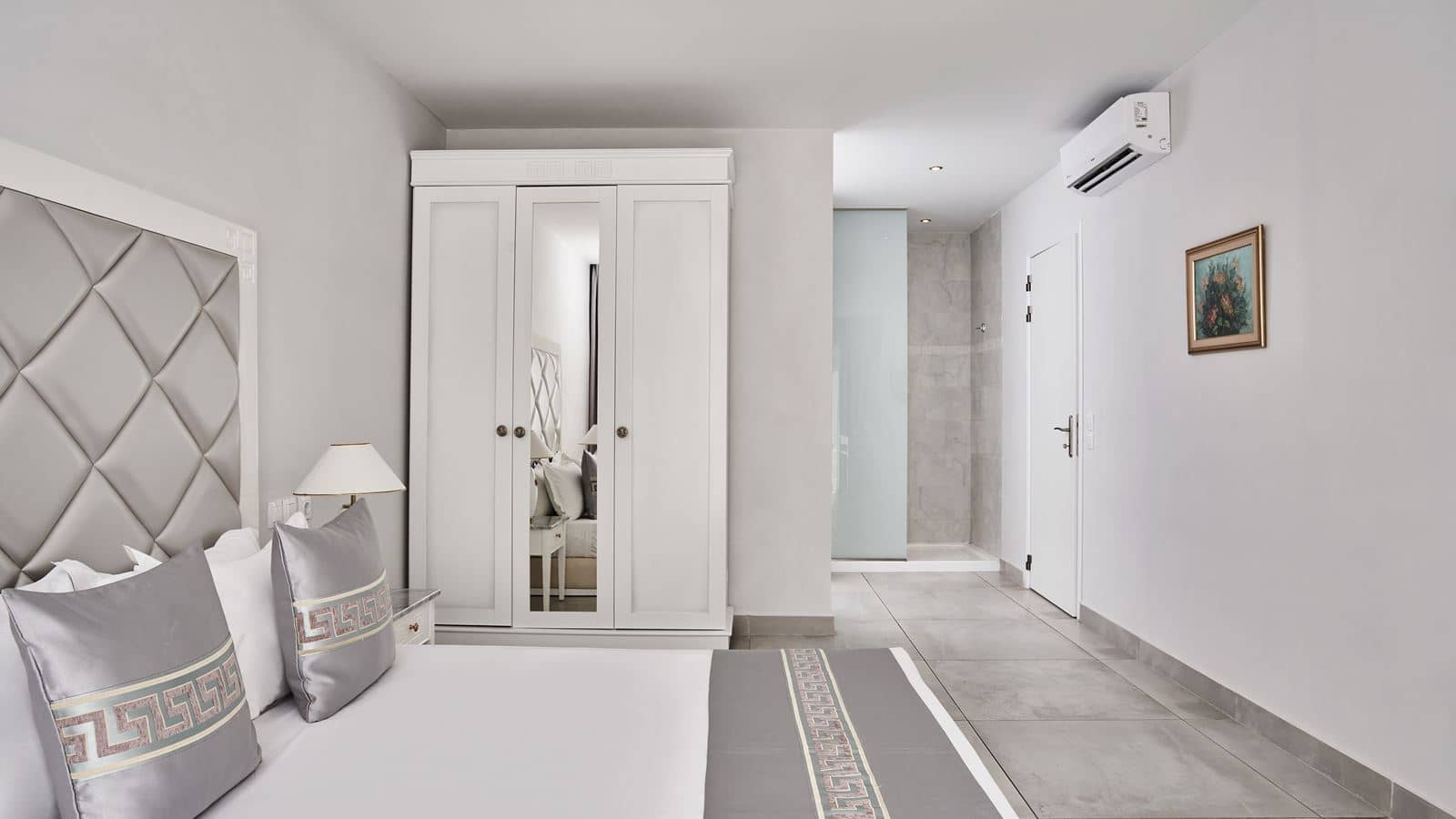 rooms-villa-with-private-pool