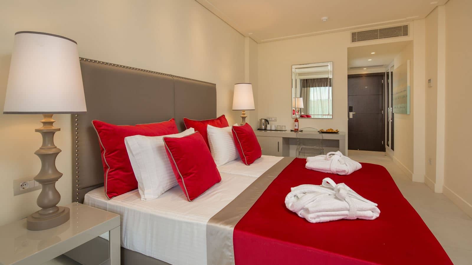 rooms-superior-double-limited-bay-view