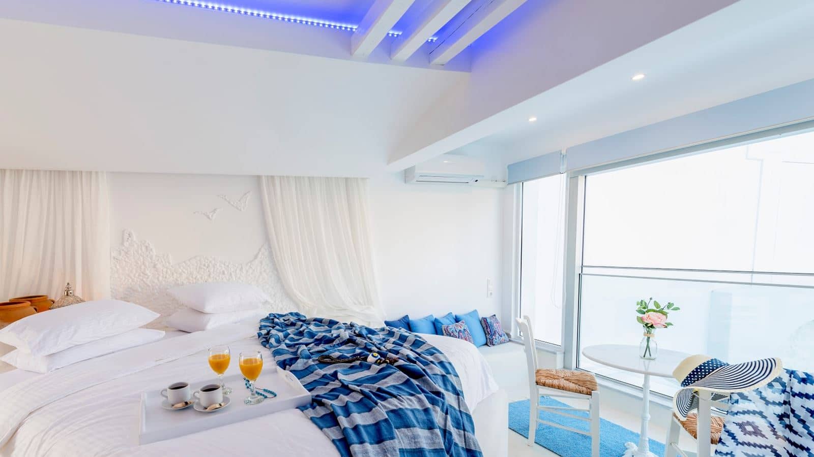 rooms-suite-balcony