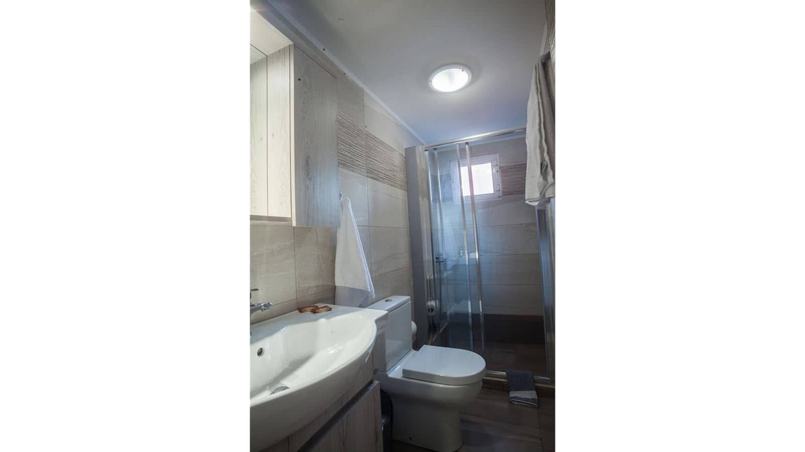 rooms-suite-junior-1-bedroom--living-room-balcony