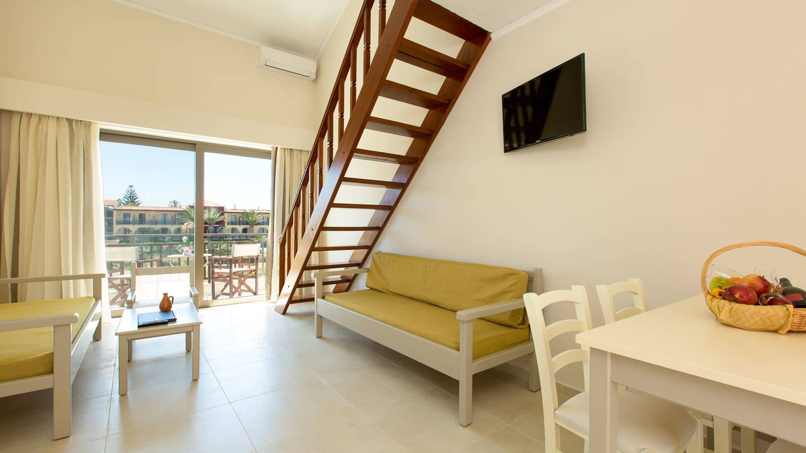 rooms-superior-one-bedroom-apartment