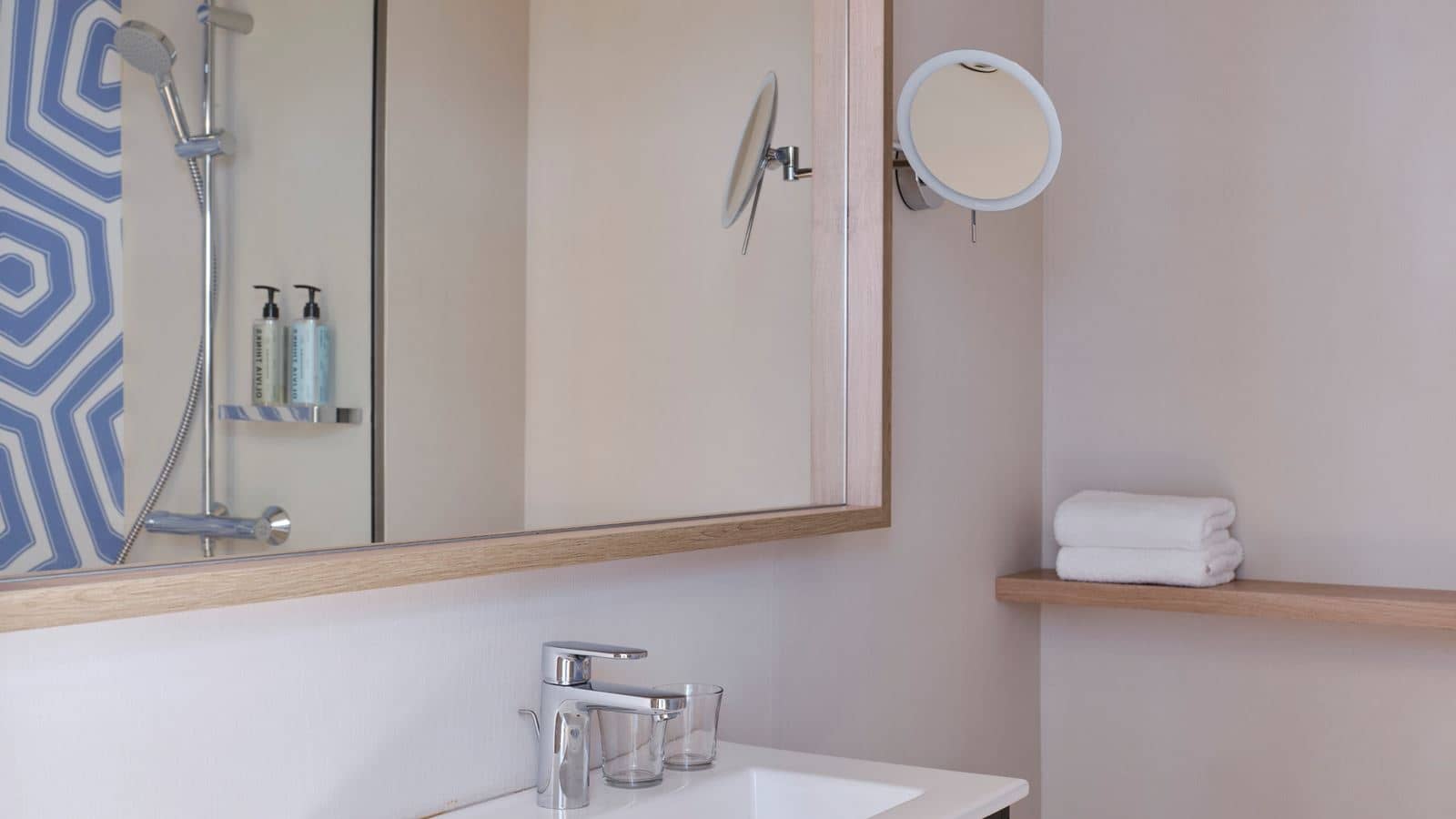 rooms-room-double-inland-view