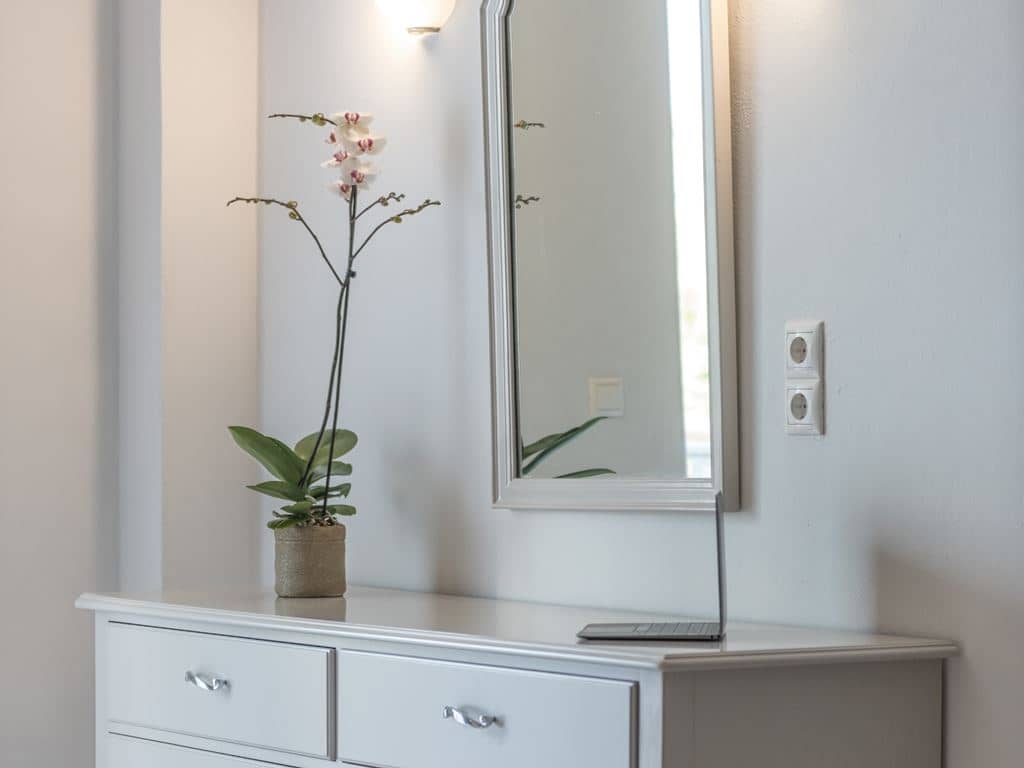 rooms-standard-room-garden-view