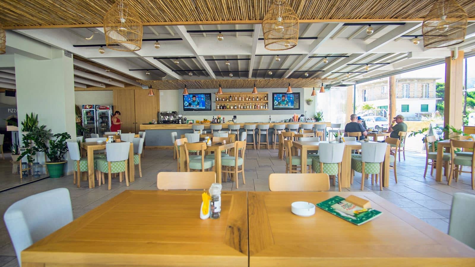 bars-snack-bar