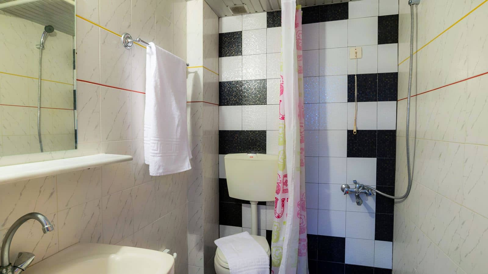 rooms-studio-standard-gardenview-or-side-sea-view-balcony-or-terrace