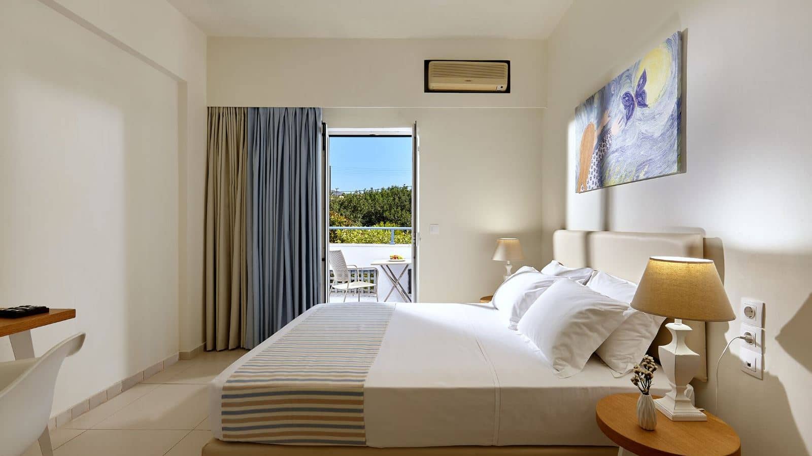 rooms-superior-double-room