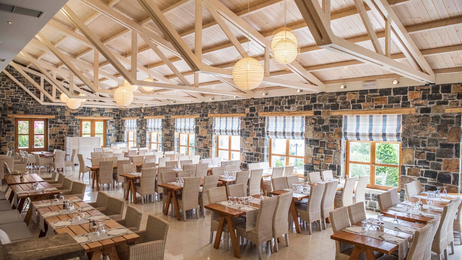 restaurants-orion-main-restaurant